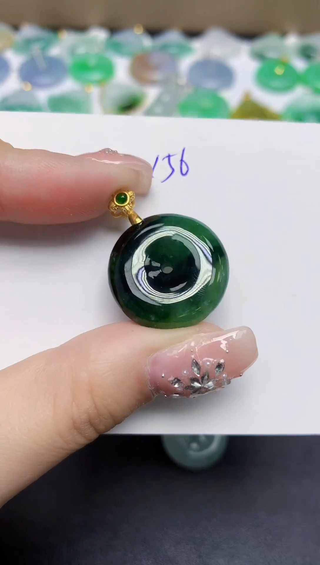 颈饰未镶嵌翡翠天然缅甸翡翠A货翡翠百元以上9元证书费自理