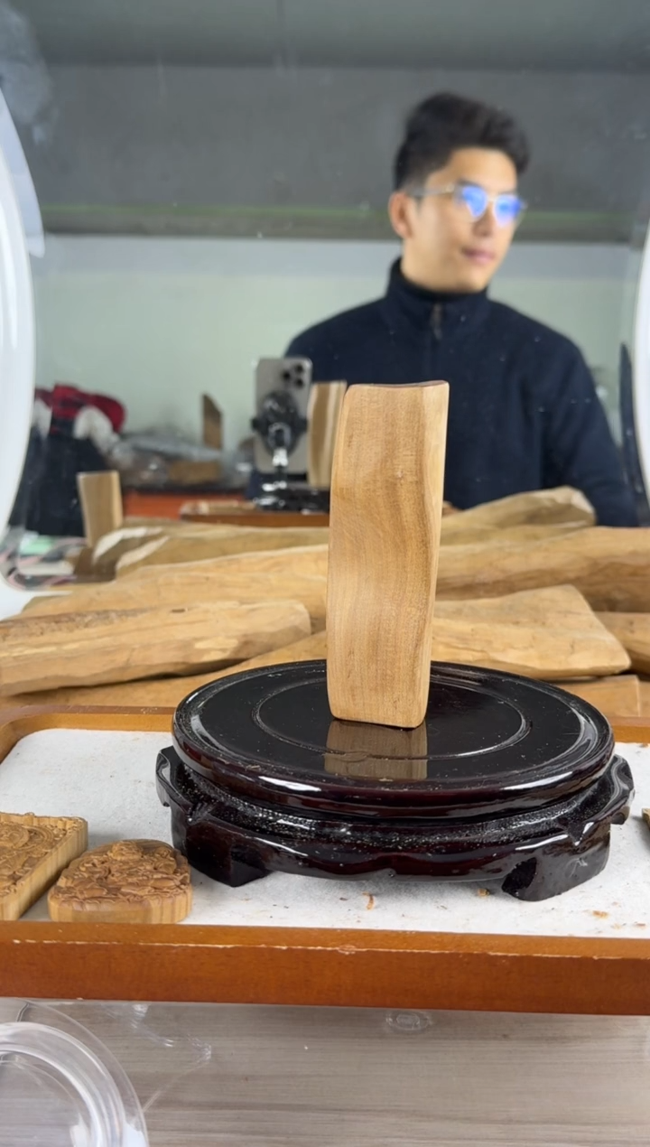 【闪购商品】檀香木其他极系列台湾回流四刨料手把件81g