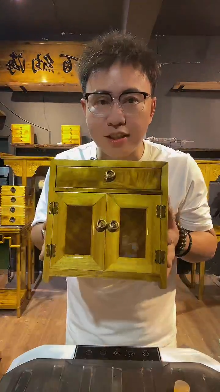 金丝楠金丝楠木制品双门柜23.24.17