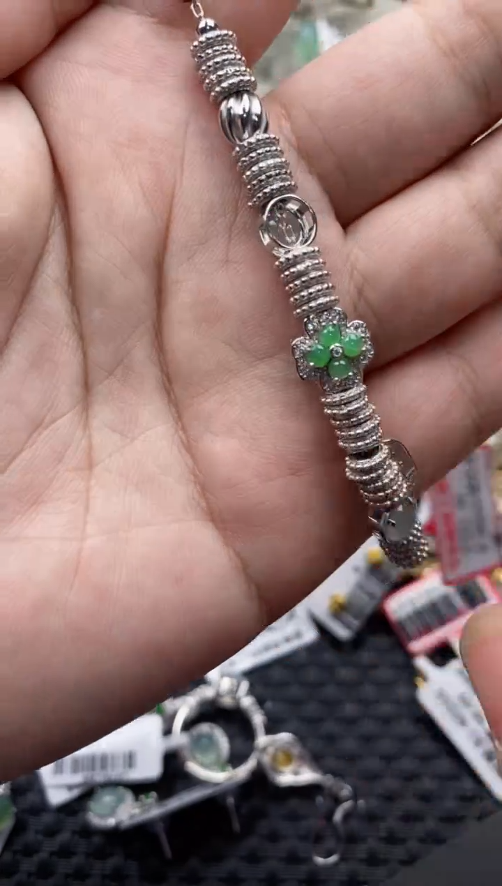 【闪购商品】翡翠戒指银S925镶嵌666666---6