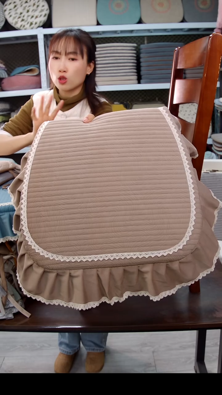 布横条细绒：咖色4个