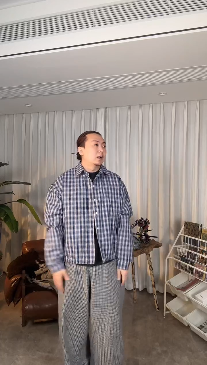 疯狂小格子外套小码