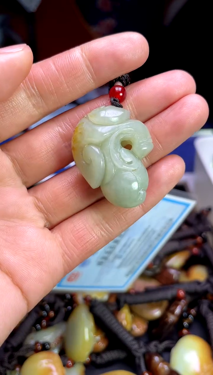 【闪购商品】和田玉颈饰未镶嵌1