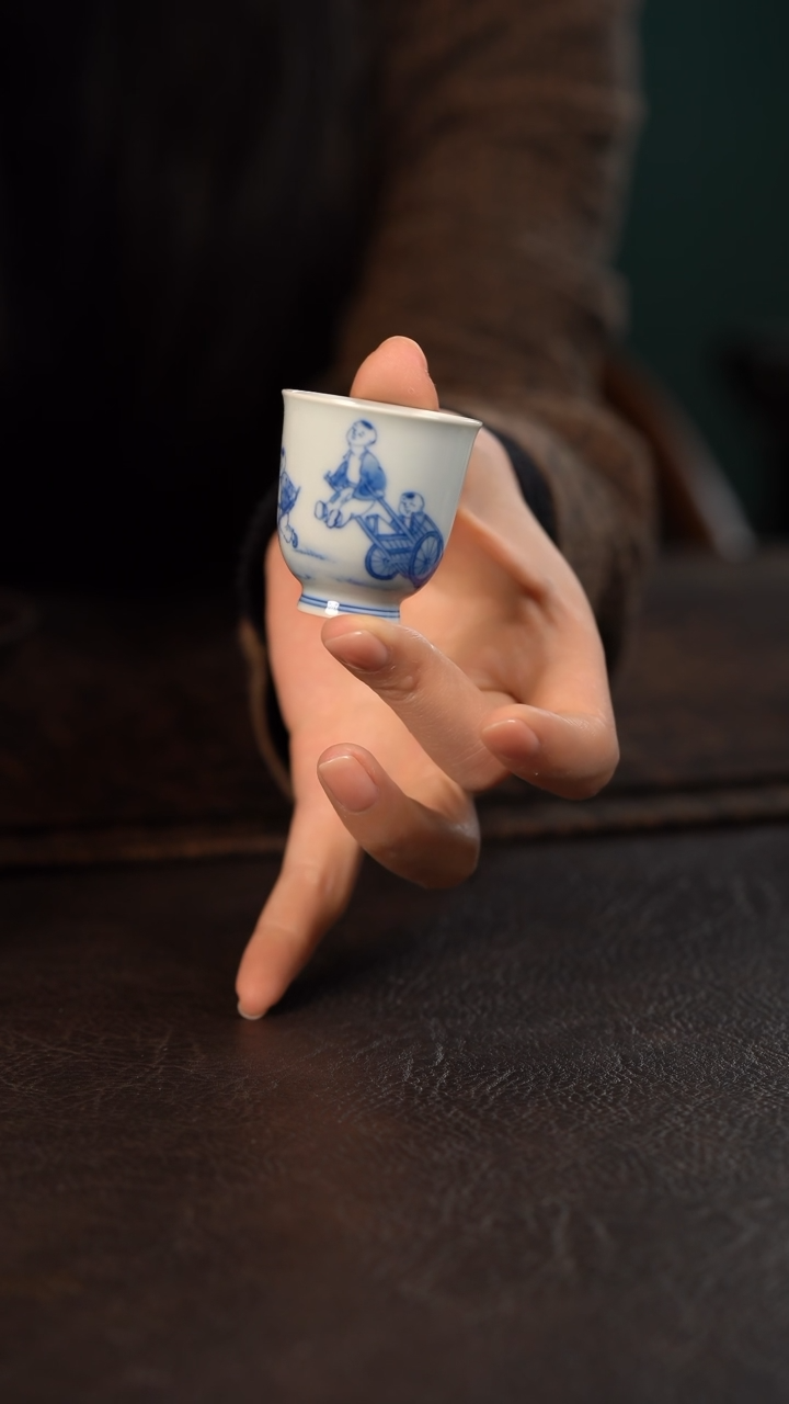 【闪购商品】杯聚澜堂童子拉板车小闻香杯