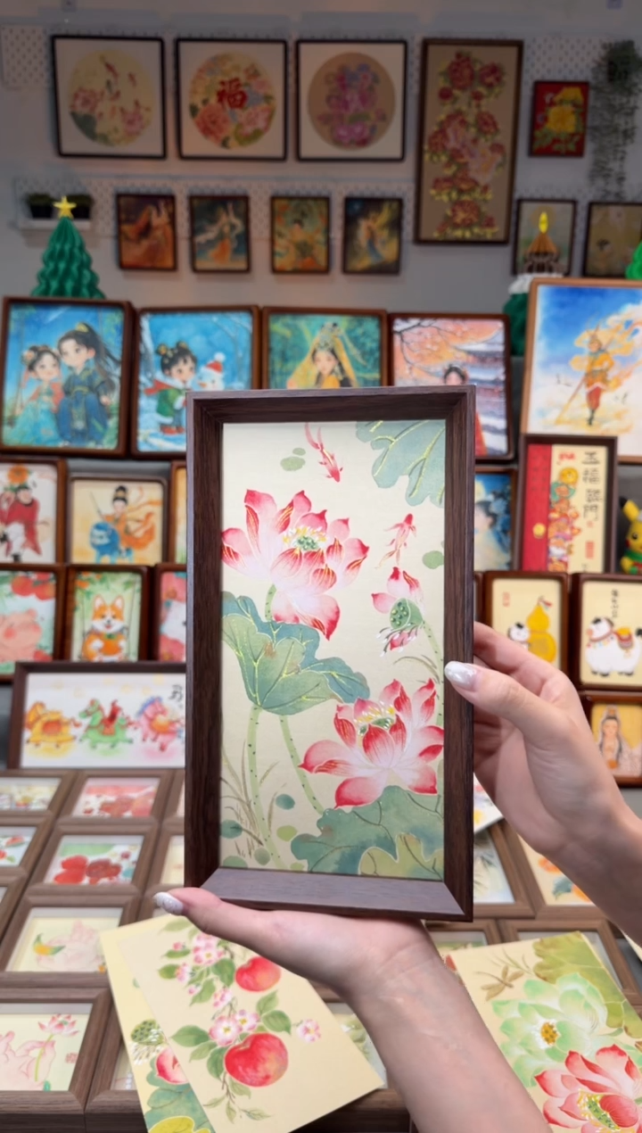 国画荷花有鱼 手绘国画27