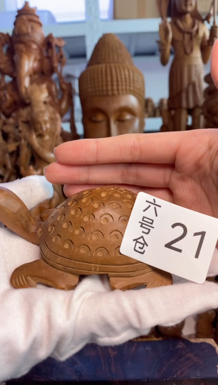 【闪购商品】檀香木6号仓21~老山檀工艺品72克