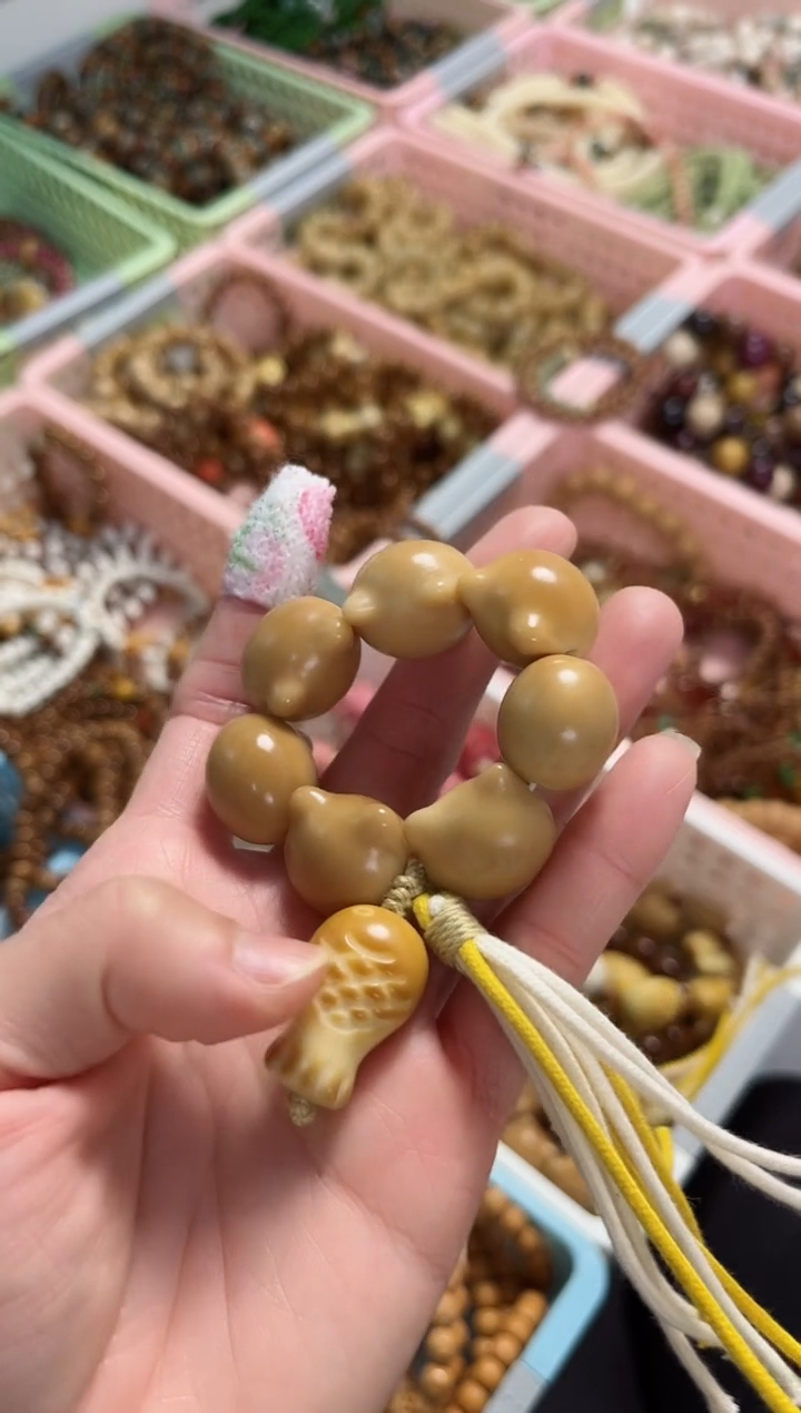 【闪购商品】菩提根/象牙果手串风化猫头鱼饼手捻  8颗