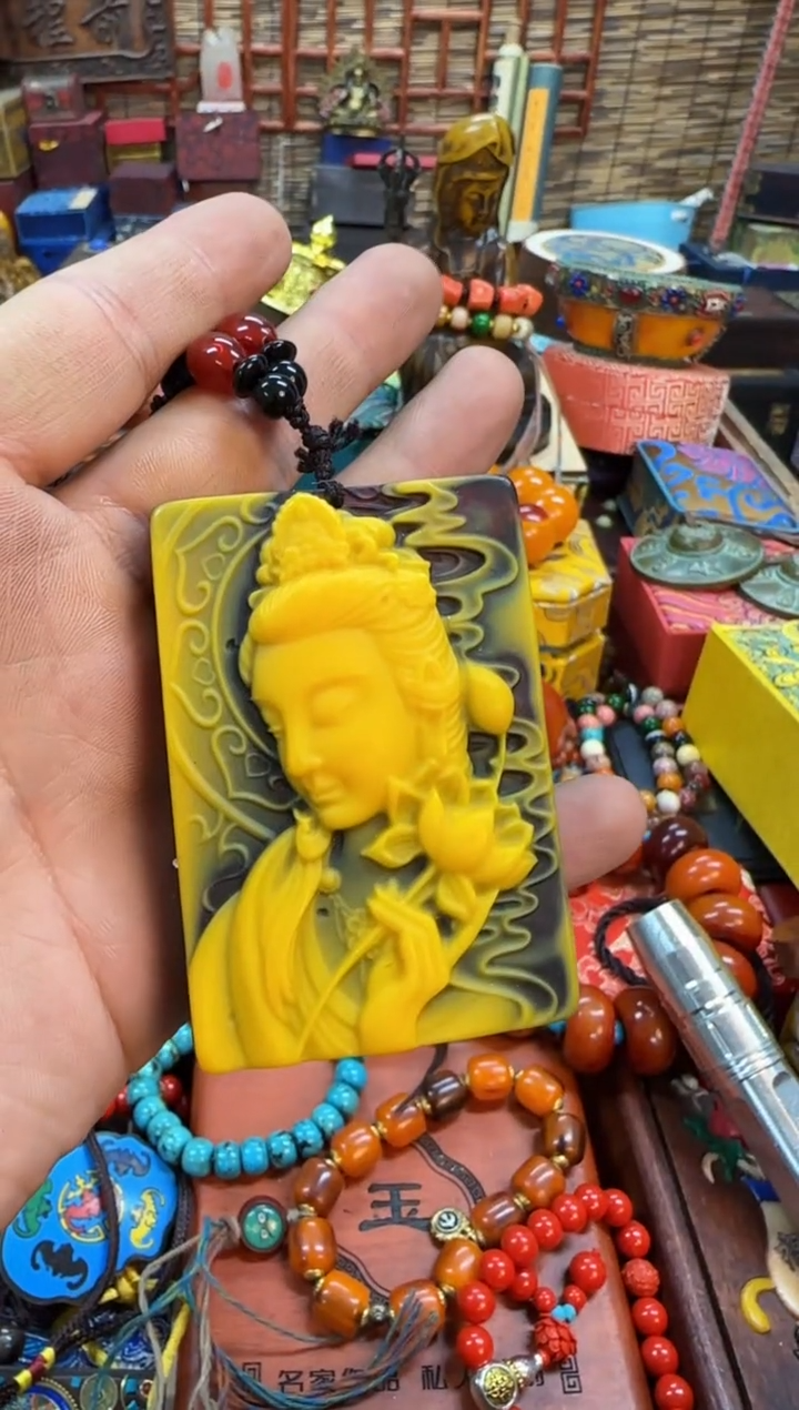 【闪购商品】蜜蜡裸石未镶嵌当天订单当天直发如图所示