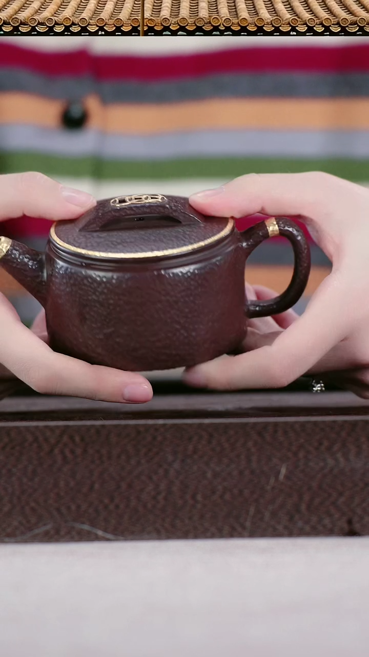 茶壶紫砂锤纹汉瓦锤纹汉瓦