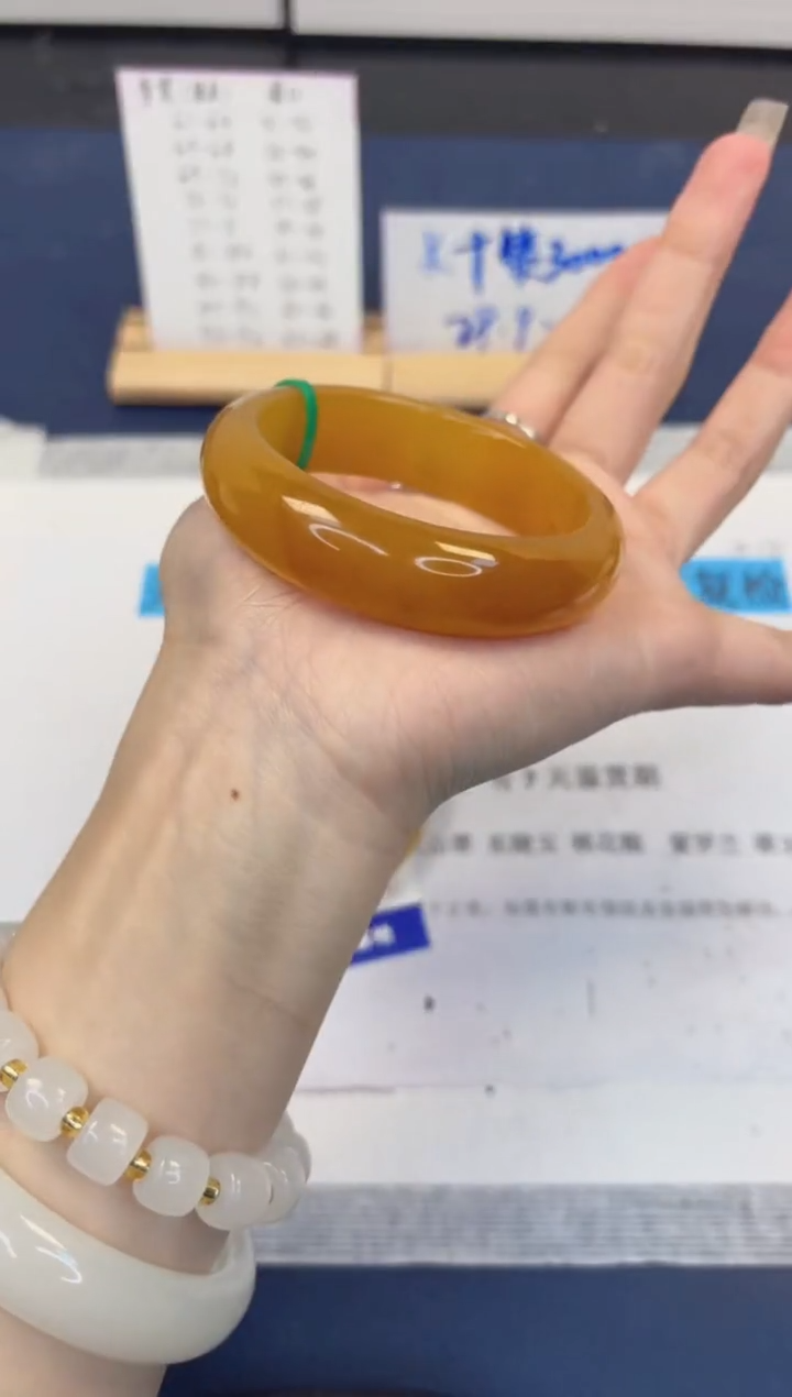 【闪购商品】石英质玉手镯未镶嵌172-财气镯-圈口54