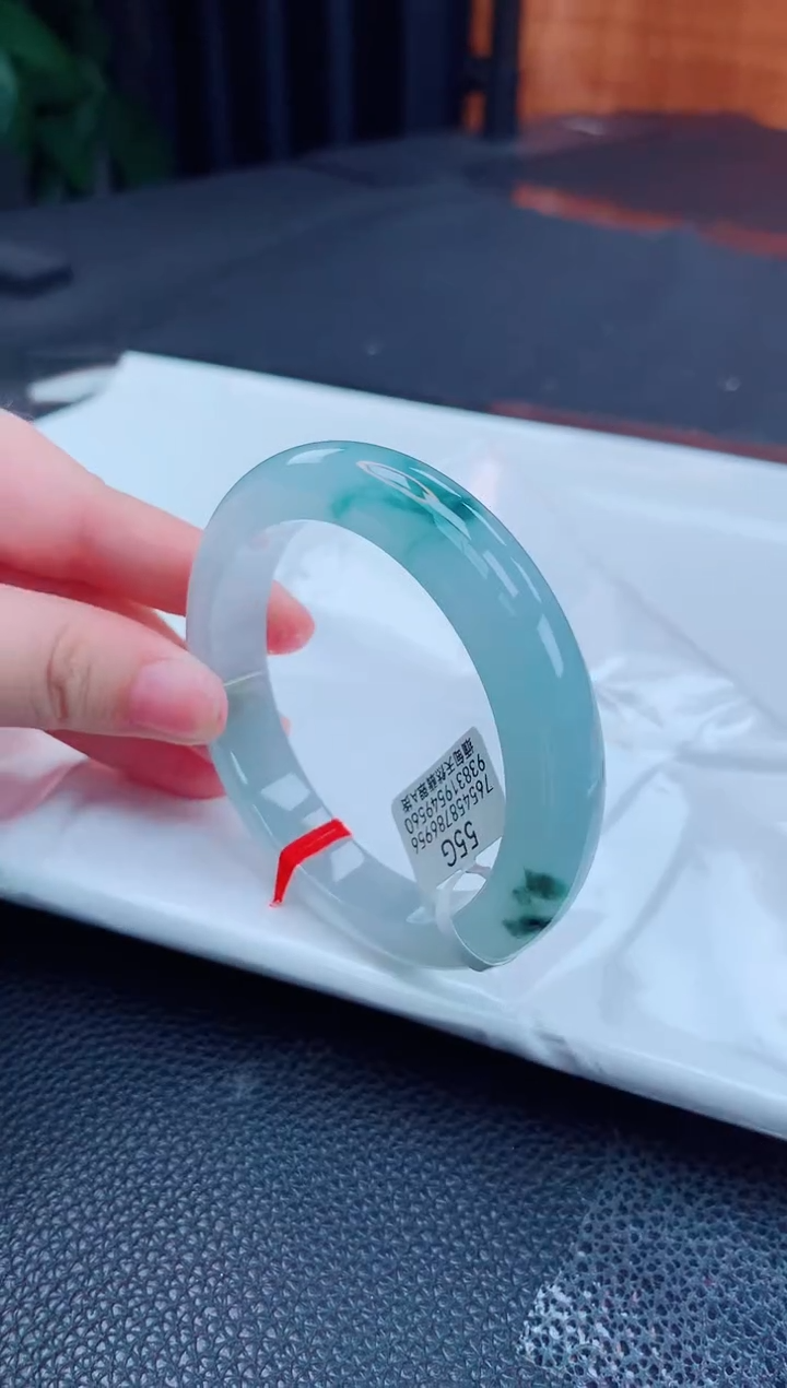 【闪购商品】翡翠手镯未镶嵌缅甸天然翡翠A货手镯