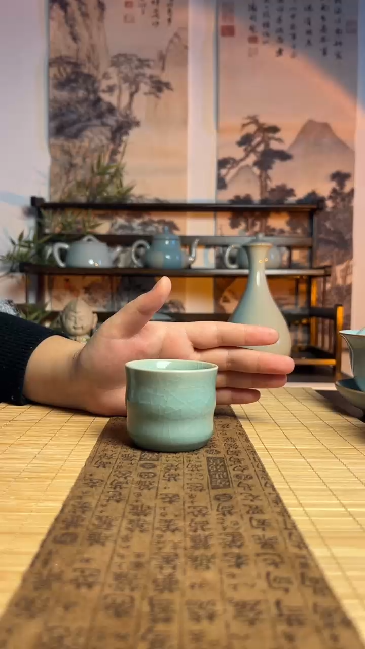 摆件瓷仿古釉竹节杯1个