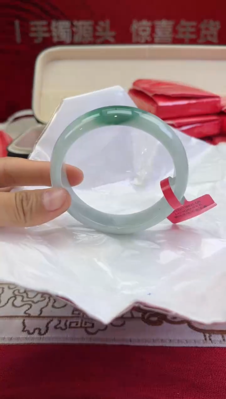 【闪购商品】翡翠手镯未镶嵌3翡翠手镯
