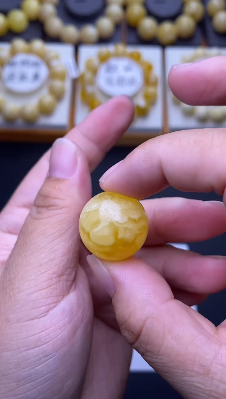 裸石琥珀未镶嵌大小姐珠宝严选78