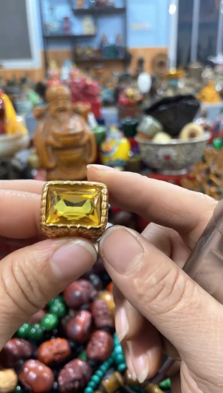 【闪购商品】摆件宫廷影视老旧工艺摆件