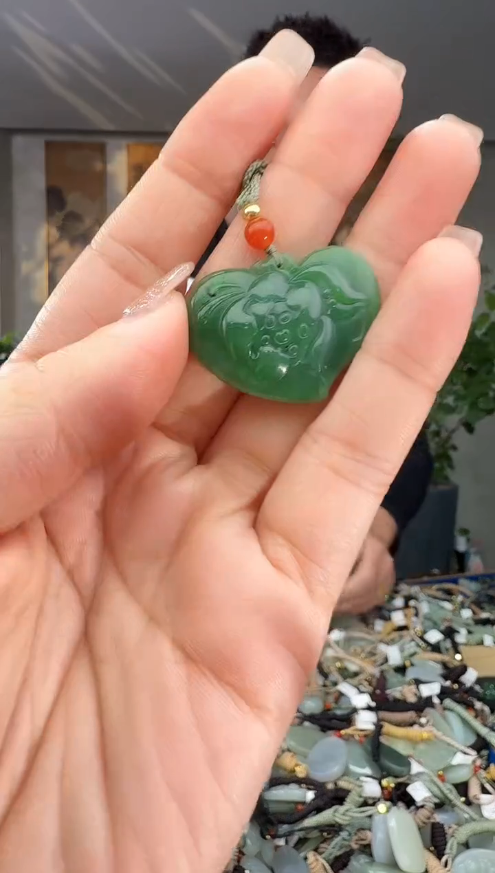 颈饰未镶嵌和田玉拍一发一多样性发货