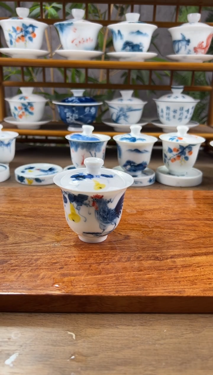 【闪购商品】微瑕公鸡美人备盖碗