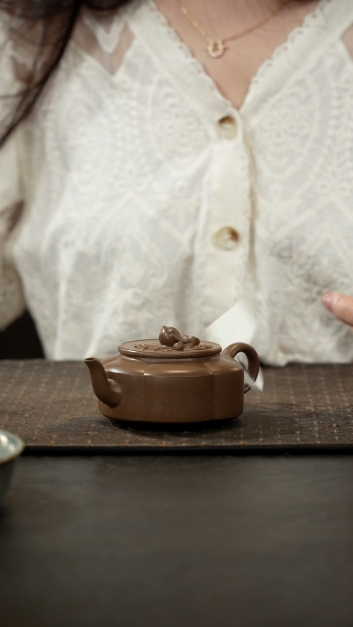 茶壶紫砂青灰段灵桃周盘150cc