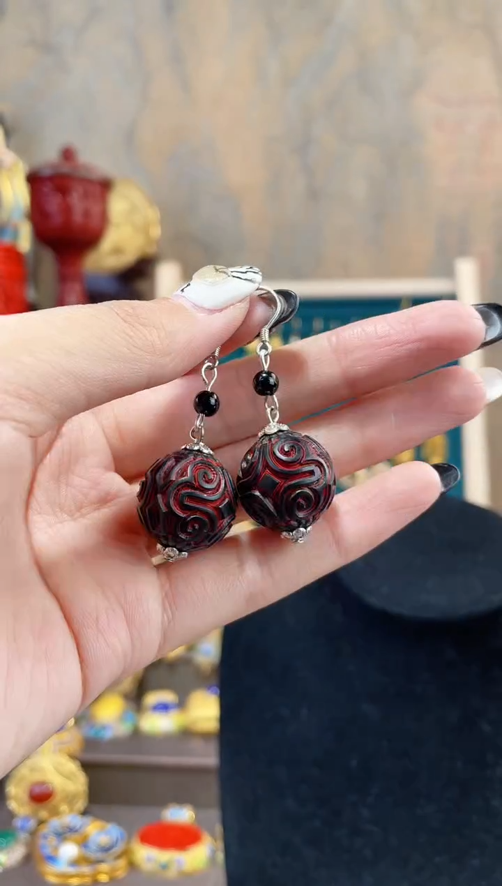【闪购商品】非遗雕漆精品耳环串好发