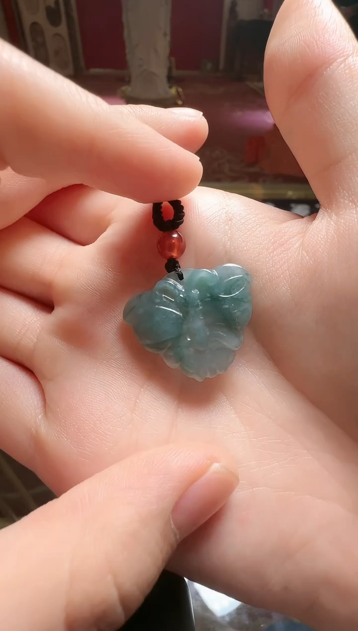 【闪购商品】翡翠吊坠(不含链)未镶嵌翡翠