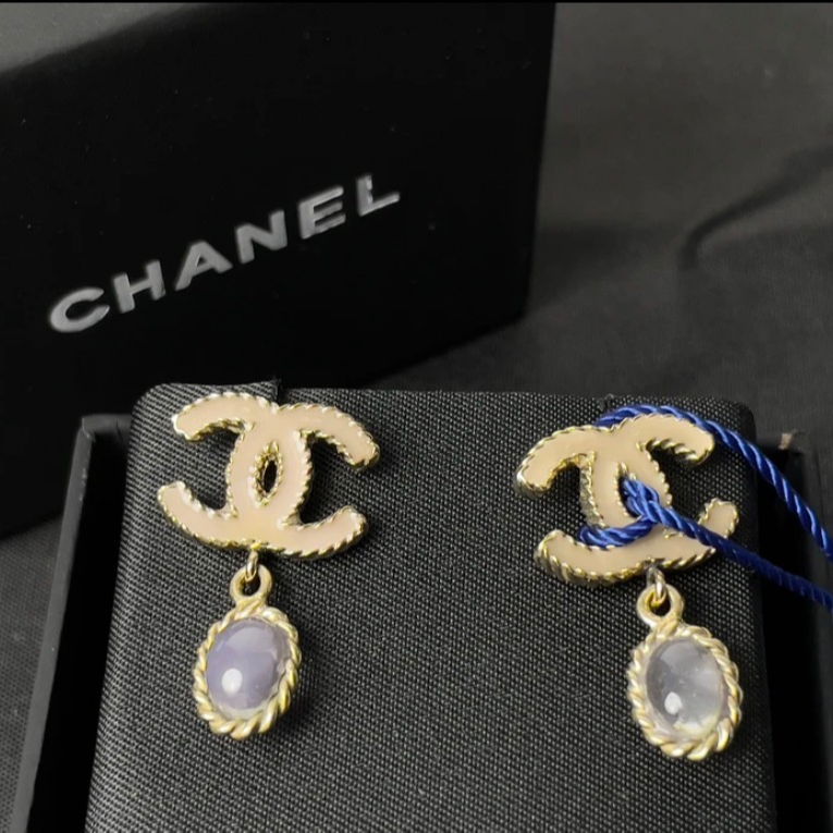 99新 Chanel/香奈儿 紫色琉璃 双C耳钉/首饰