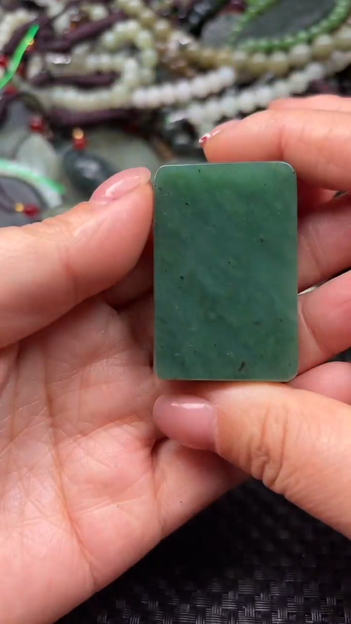 【闪购商品】和田玉颈饰未镶嵌.