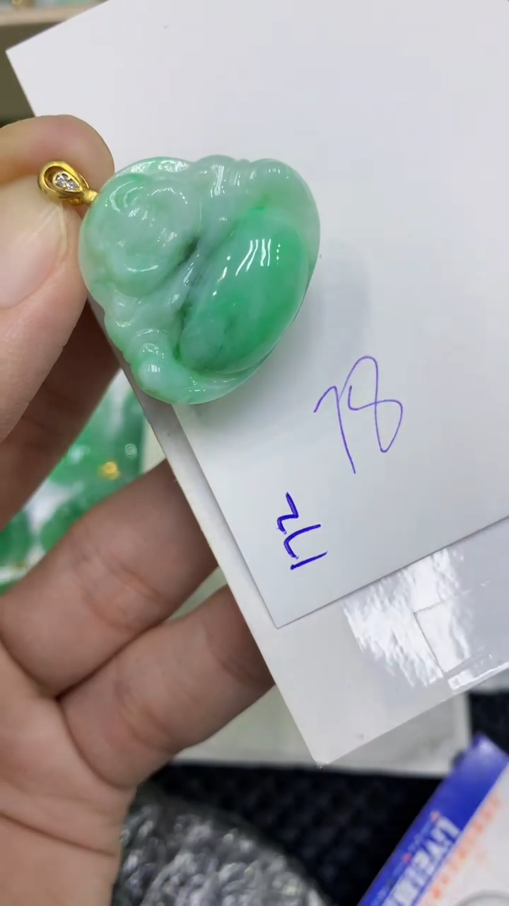 颈饰未镶嵌翡翠缅甸A货翡翠