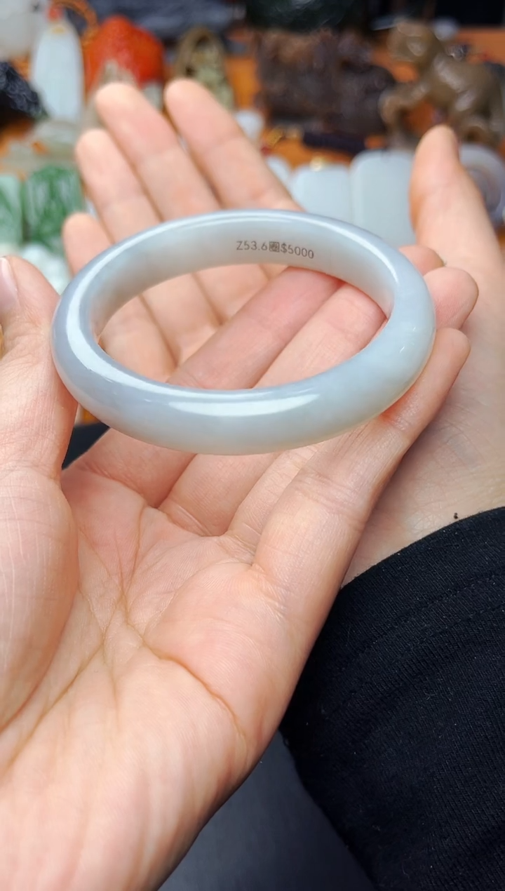 【闪购商品】和田玉手镯未镶嵌53.6圈口