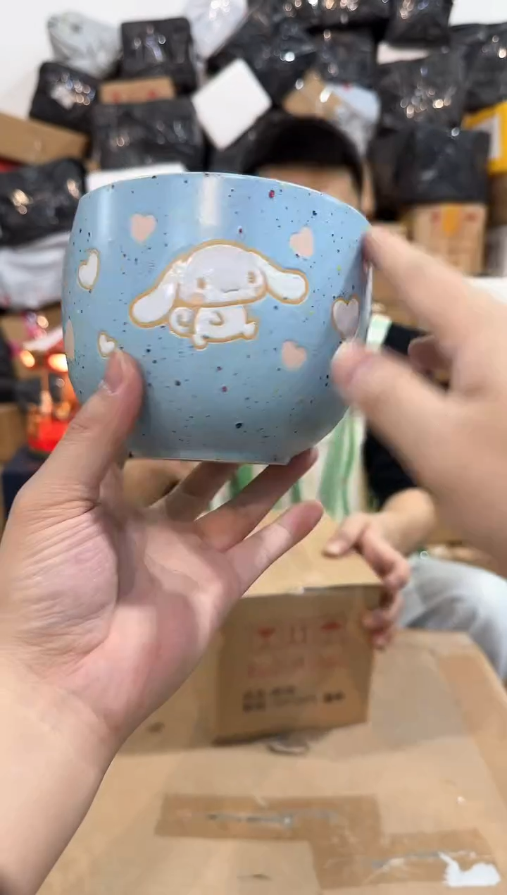 瓷片玉桂狗拉面碗