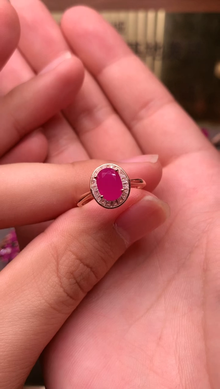 【闪购商品】红宝石戒指银S925镶嵌........