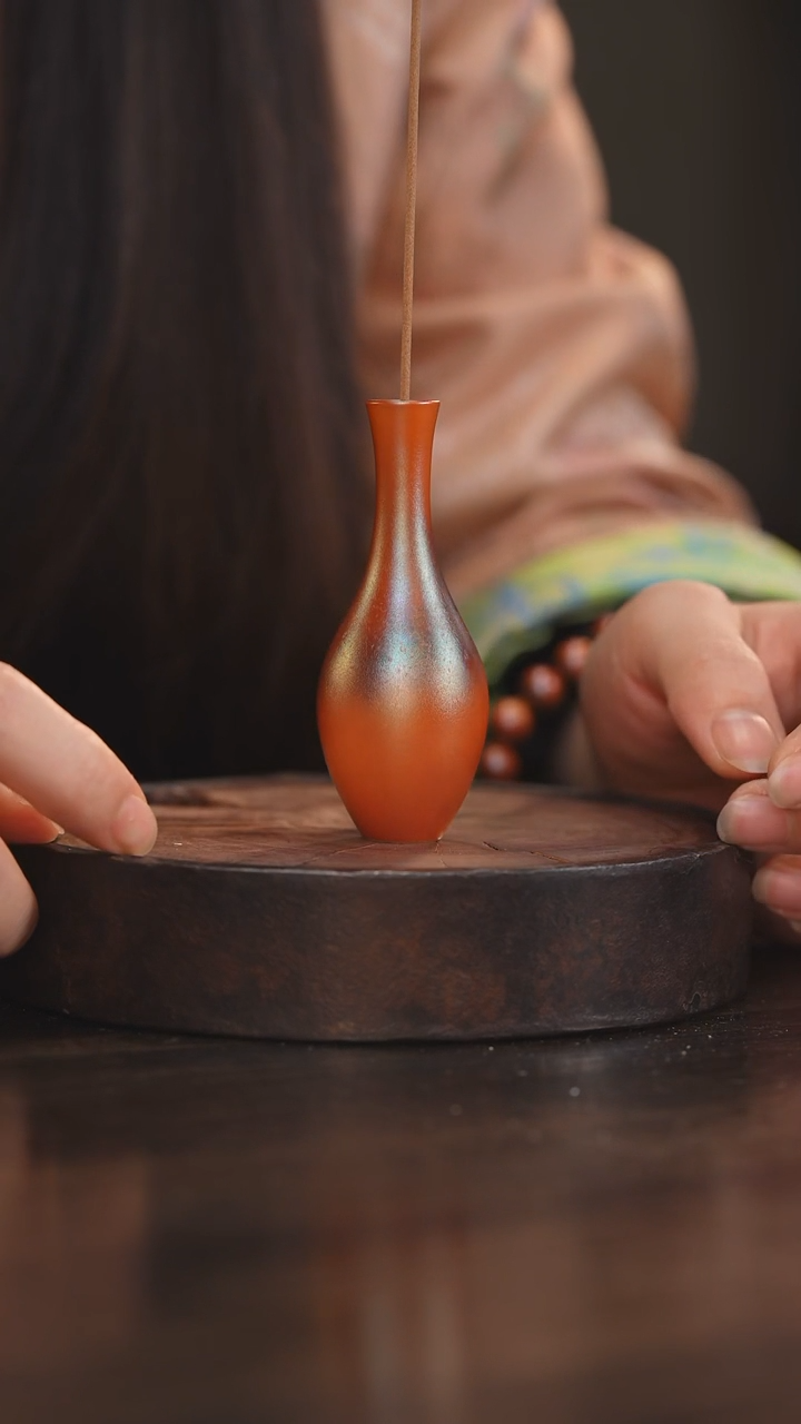 【闪购商品】杯41柴房陶瓷丨金红玉净瓶