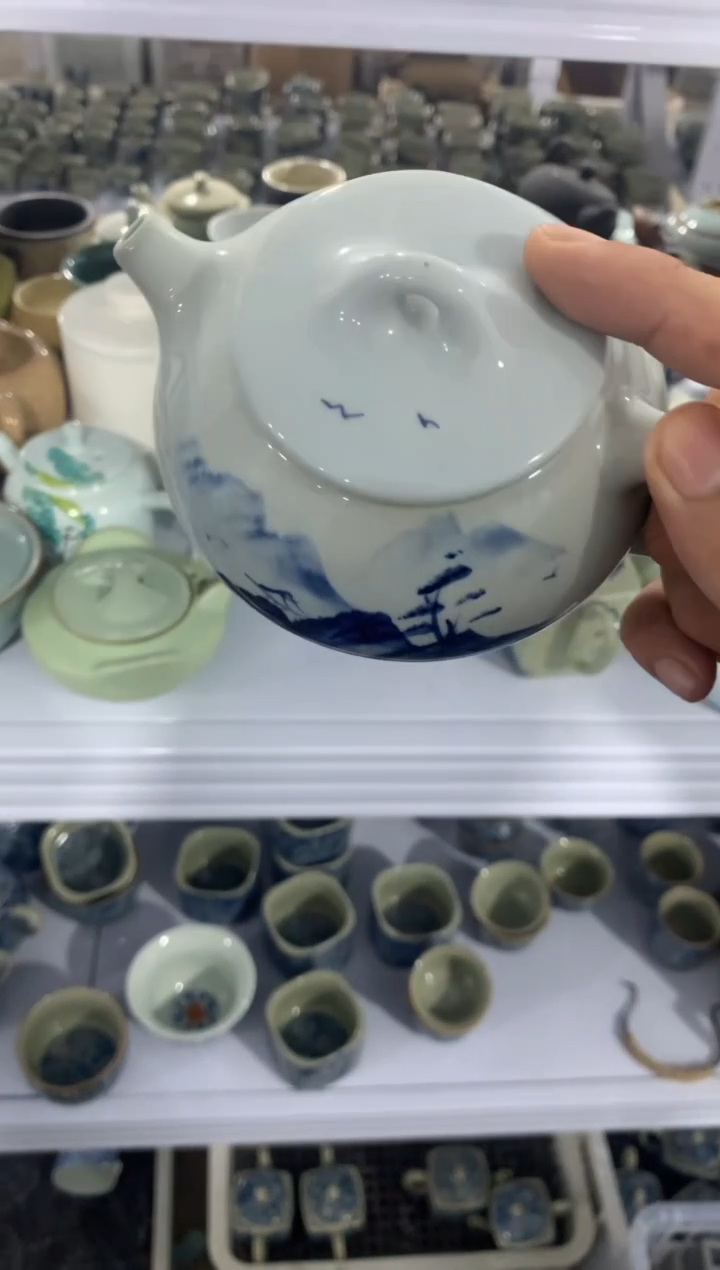 茶壶、盖碗、主人杯、客杯（轻轻微瑕介意勿拍）