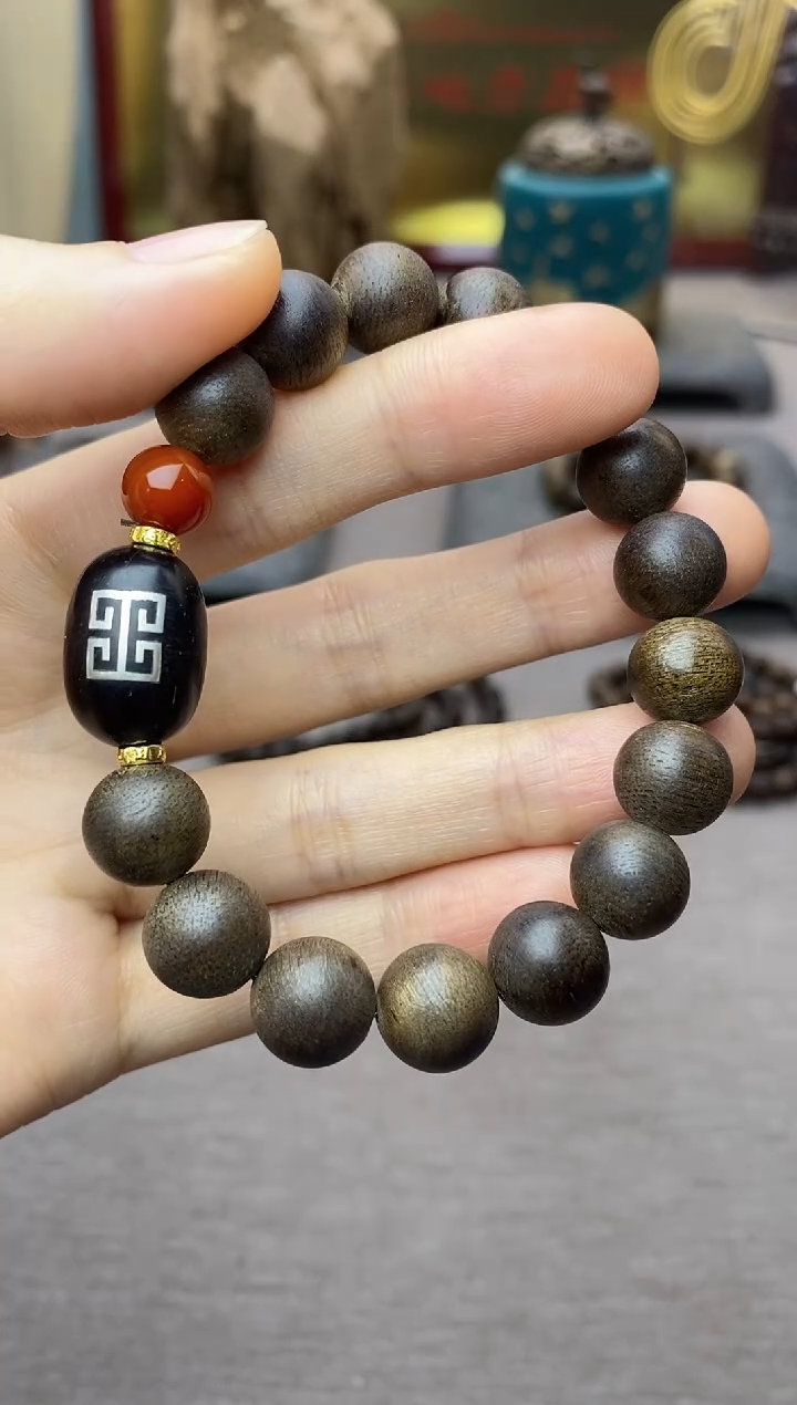 【闪购商品】沉香手串昆仑梅格10＋小叶单圈设计