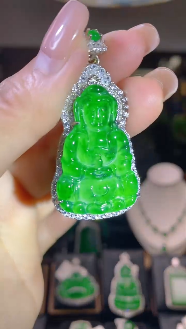 【闪购商品】翡翠吊坠(不含链)未镶嵌翡翠吊坠