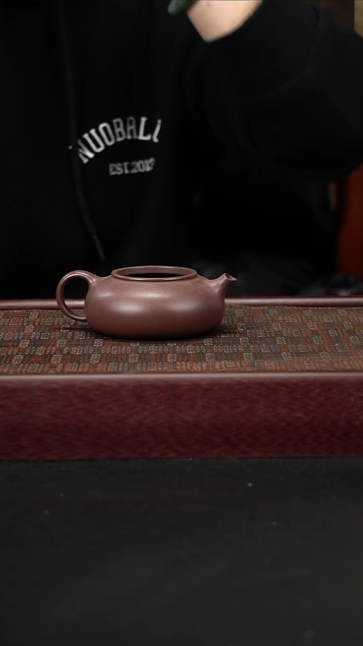 茶壶紫砂mxw底槽青 寒江