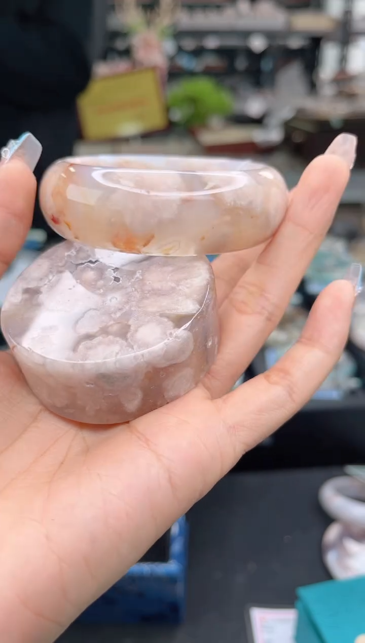 【闪购商品】石英质玉手镯未镶嵌56圈口（赠品镯心）1790464