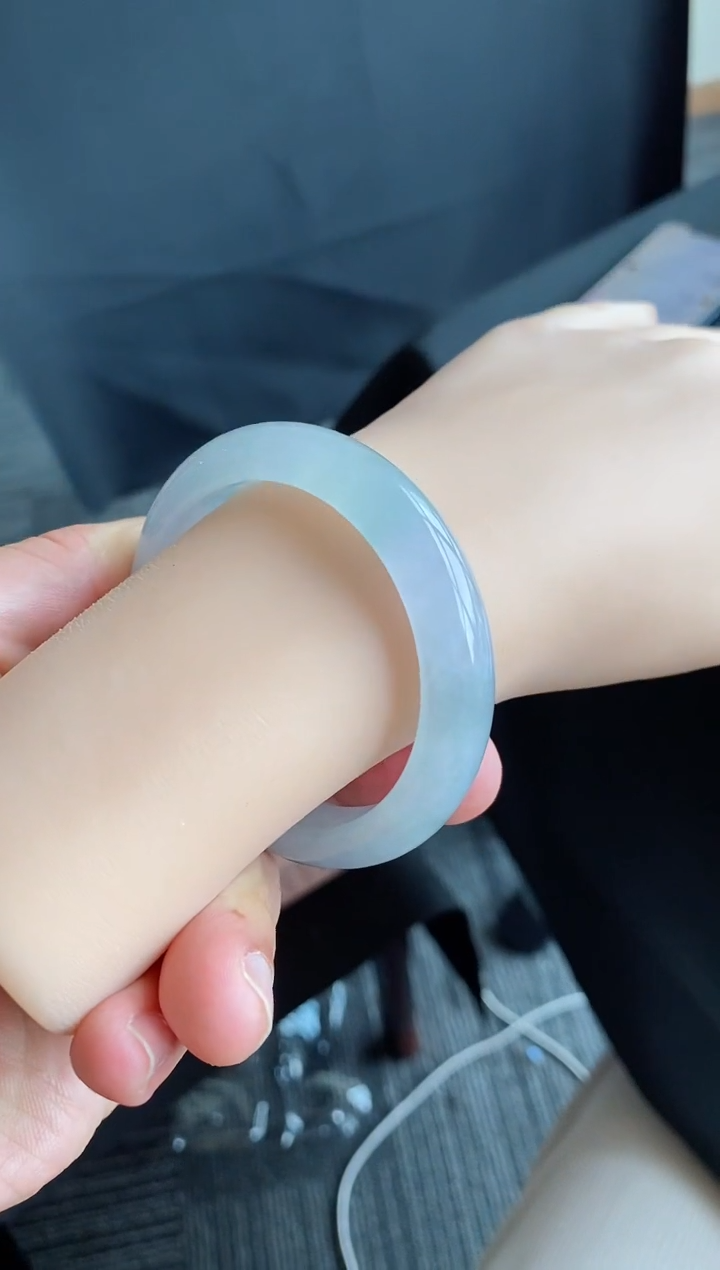 翡翠手镯未镶嵌99号53.6*11.3*8.5正圈