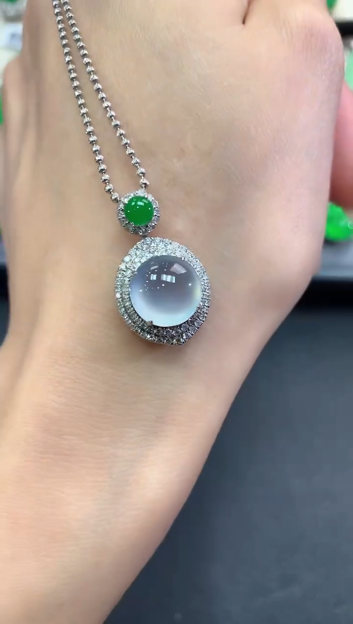 【闪购商品】翡翠吊坠(不含链)18K金镶嵌f11          