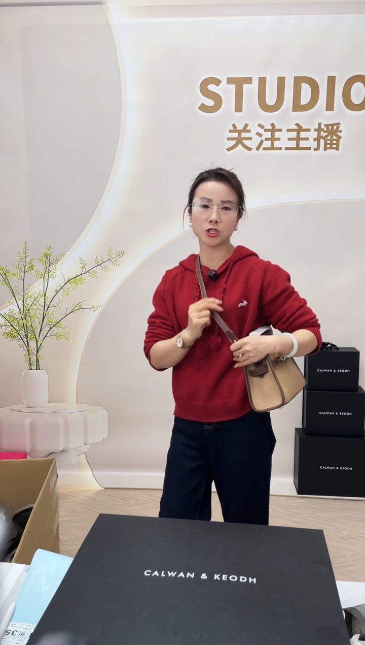 牛皮CALWAN&KEODH包包特卖