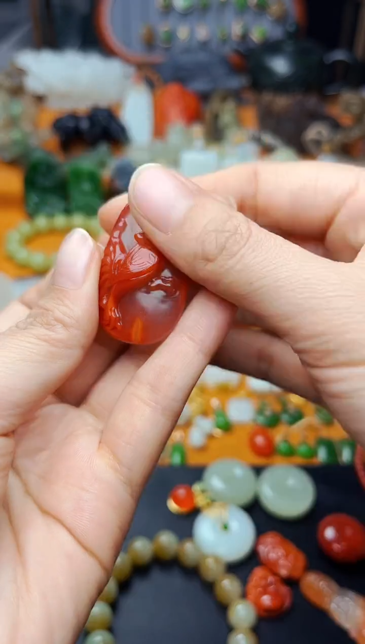 【闪购商品】南红玛瑙颈饰未镶嵌鸡