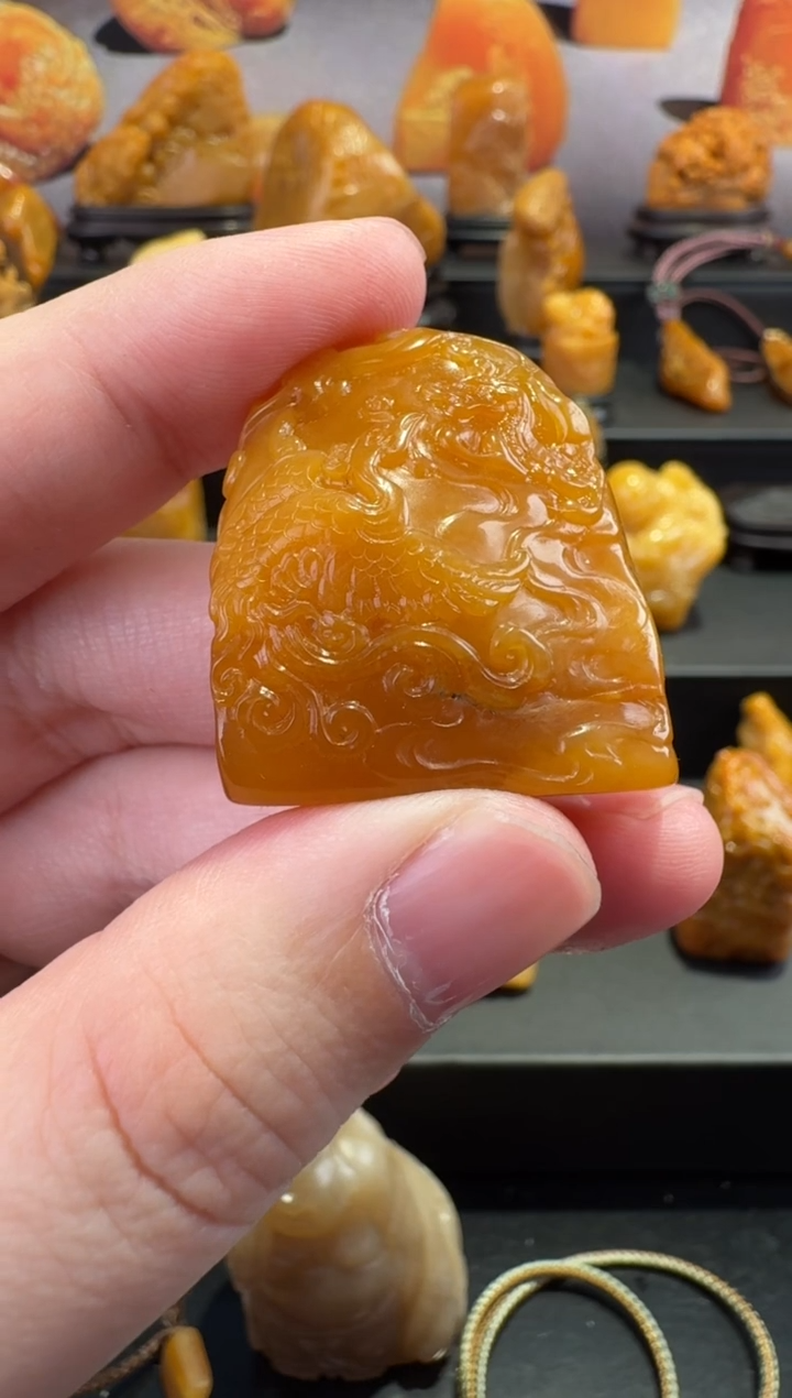 【闪购商品】田黄石半知田黄直播间