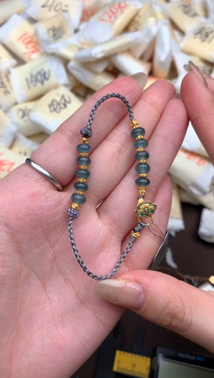 【闪购商品】翡翠挂件未镶嵌 一