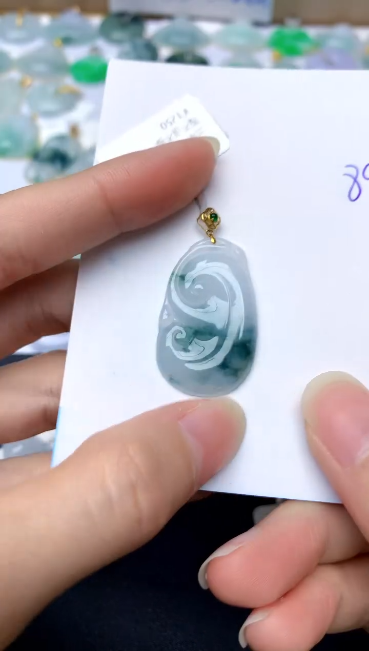 【闪购商品】翡翠颈饰18K金镶嵌89天然A货翡翠