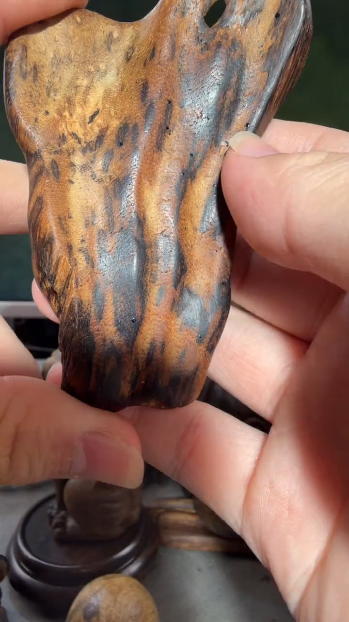 沉香手把件多样性发一