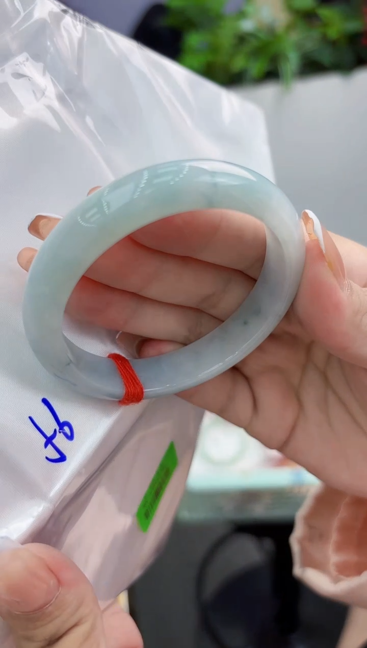 【闪购商品】翡翠手镯未镶嵌翡翠手镯