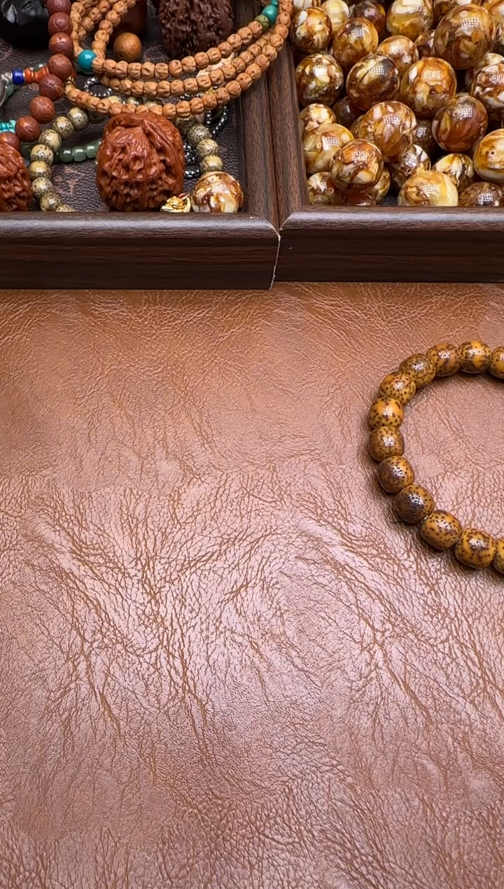 吊坠星月菩提1111