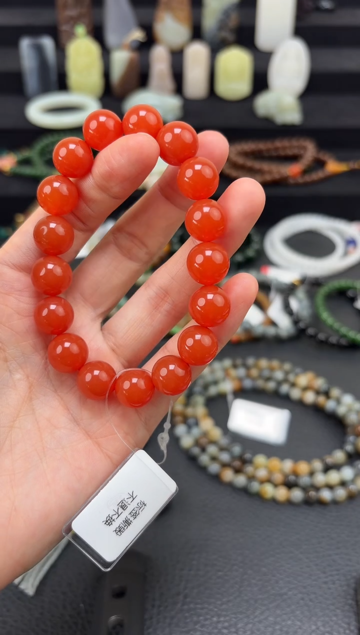未镶嵌车挂玛瑙/玉髓12mm圆珠手串
