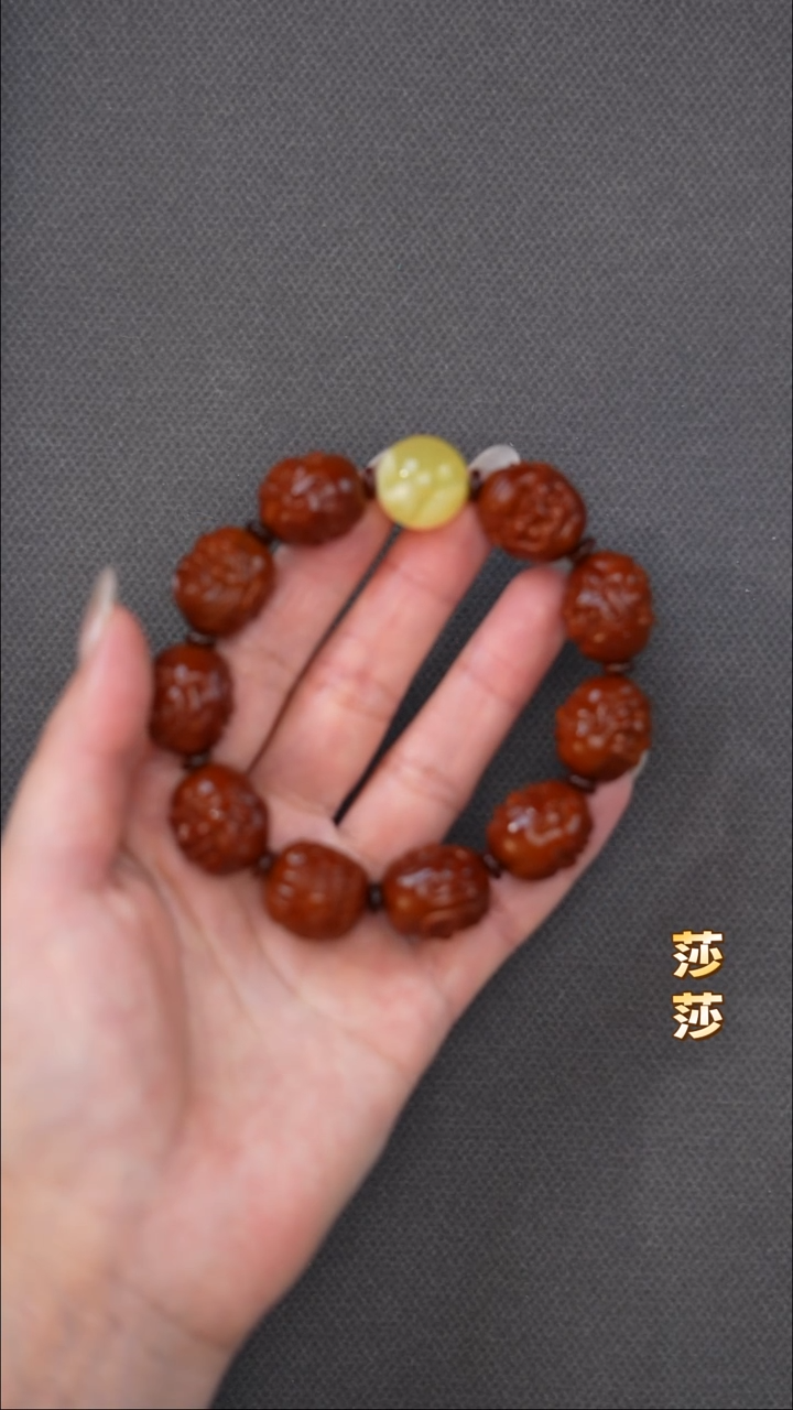 吊坠橄榄核黎*橄榄核