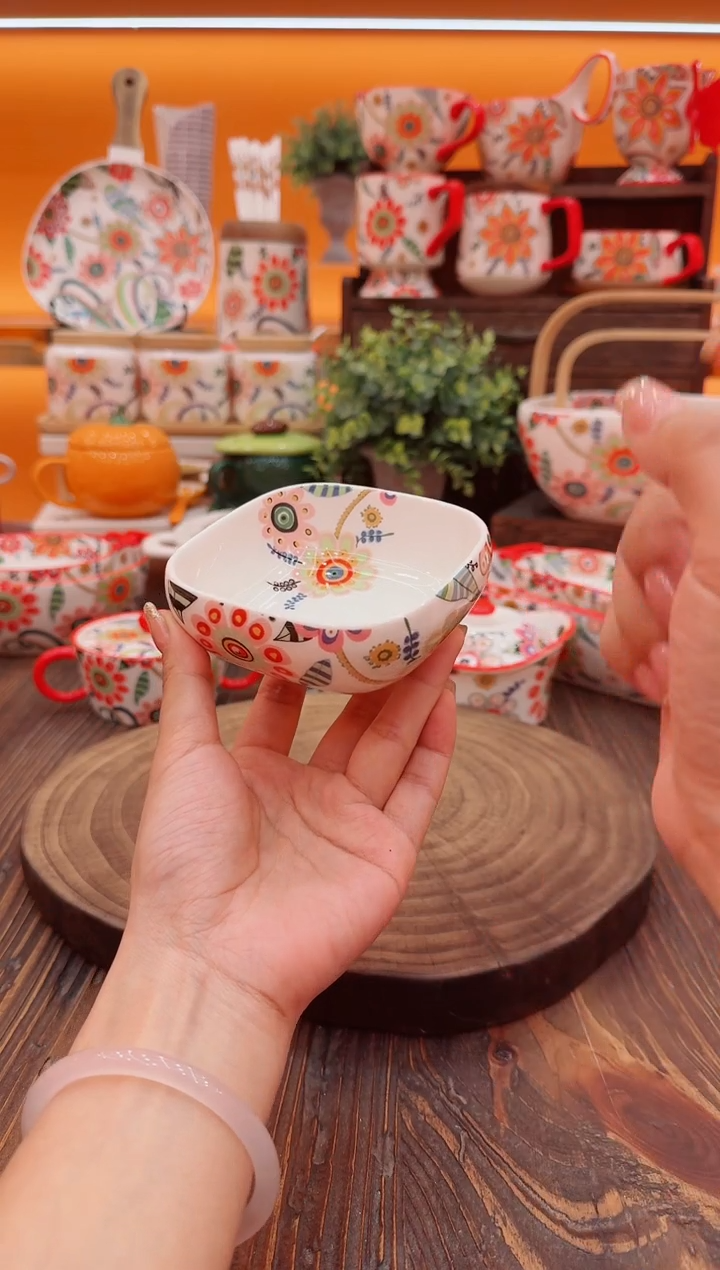 罐景德镇陶瓷餐具碗碟盘子