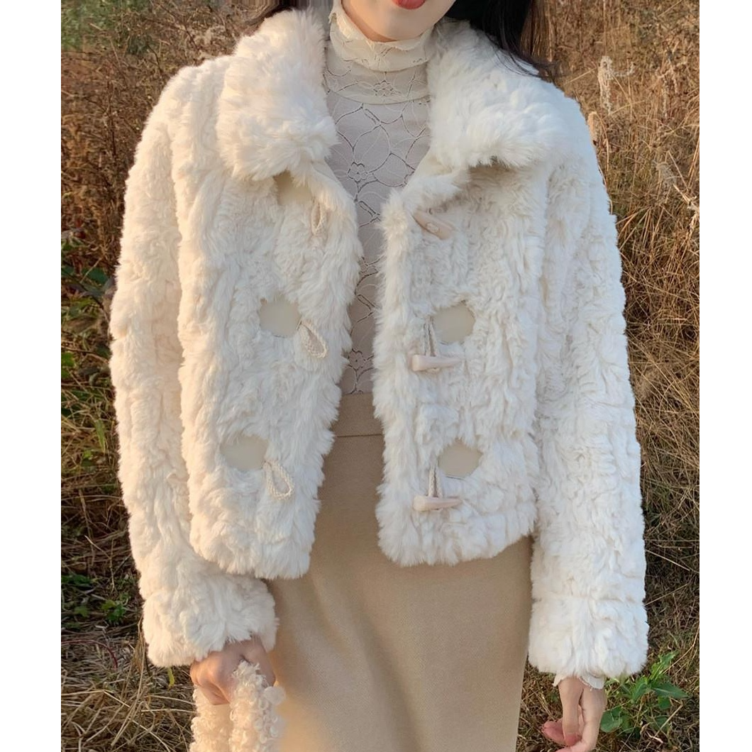 【当天发+运费险】仿羊羔毛牛角扣秋冬宽松仿兔毛茸茸YY8301